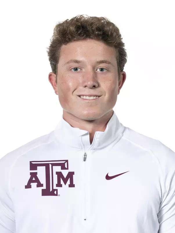 Sam_Hankins_COLLEGE STATION, TX - 20210927 - Texas A&M Aggies Track and Field Headshot Day