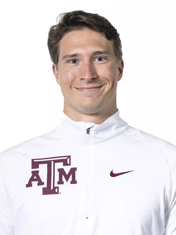 Ricky_Waer_COLLEGE STATION, TX - 20210927 - Texas A&M Aggies Track and Field Headshot Day