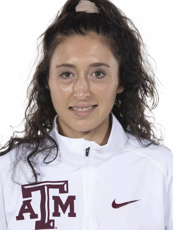 COLLEGE STATION, TX - August 20, 2021 - Tatum Shelton of the Texas A&M Aggies during Texas A&M Aggies Cross Country Headshot day at The Studio in Kyle Field in College Station, TX. Photo By Aiden Shertzer/Texas A&M Athletics