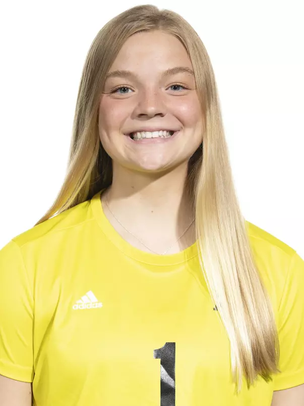 Jordyn Gunnarson head shot