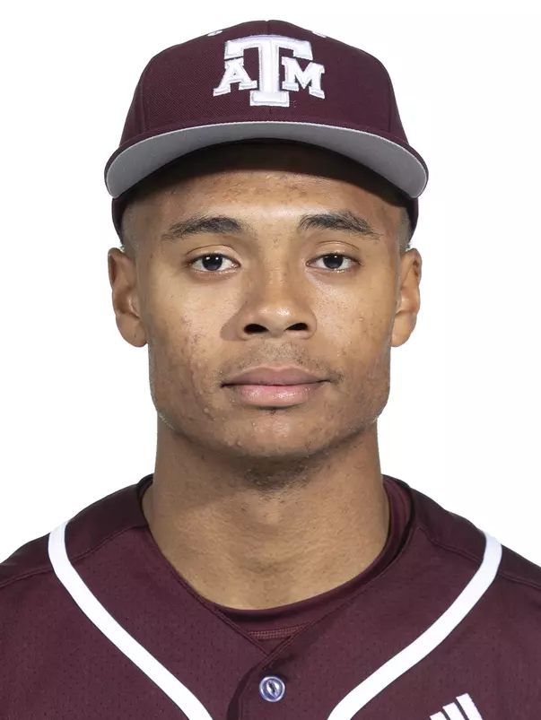 Xavier Lovett 2022 Head Shot