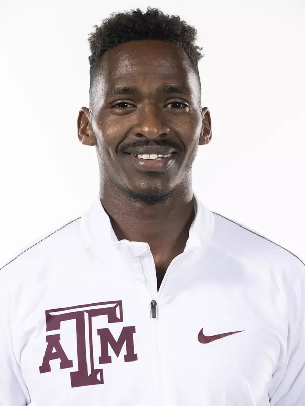 COLLEGE STATION, TX - 20211109 - Texas A&M Aggies Track and Field Portrait Day