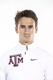 COLLEGE STATION, TX - 20211109 - Texas A&M Aggies Track and Field Portrait Day