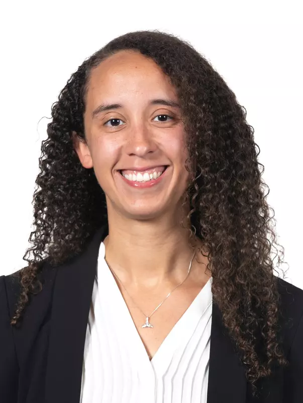 COLLEGE STATION, TX - September 07, 2022 - Volunteer Coach Phoebe Campbell during Texas A&M Aggies Swimming & Diving photo day in College Station, TX. Photo By Ethan Mito/Texas A&M Athletics