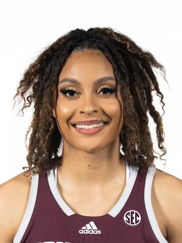 Mya Petticord Head Shot (Shoulder Crop)