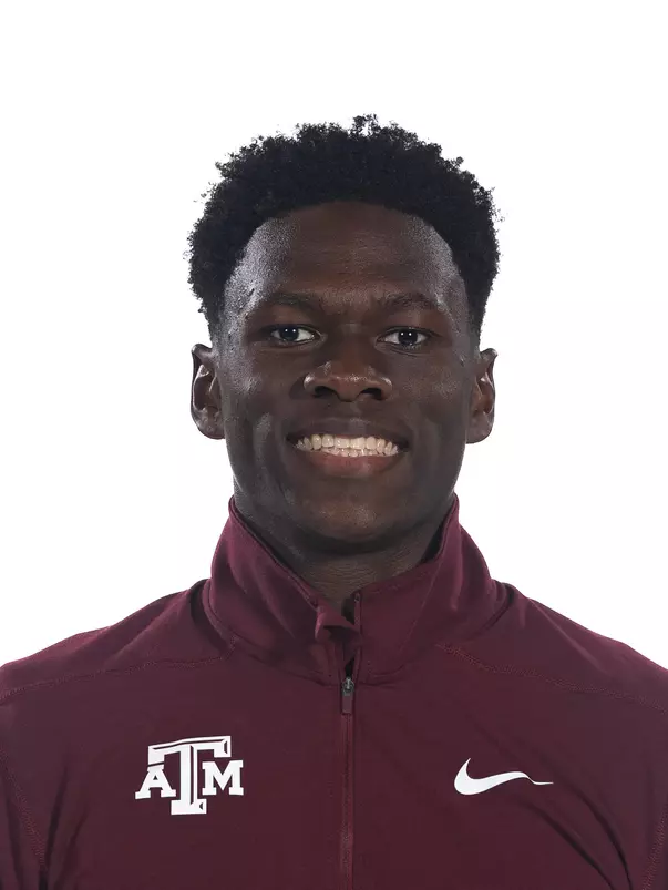Omajua Etiwe 2022-23 Track Head Shot