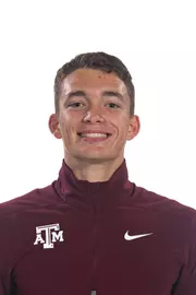 Hendrick Hundl 2022-23 Track Head Shot