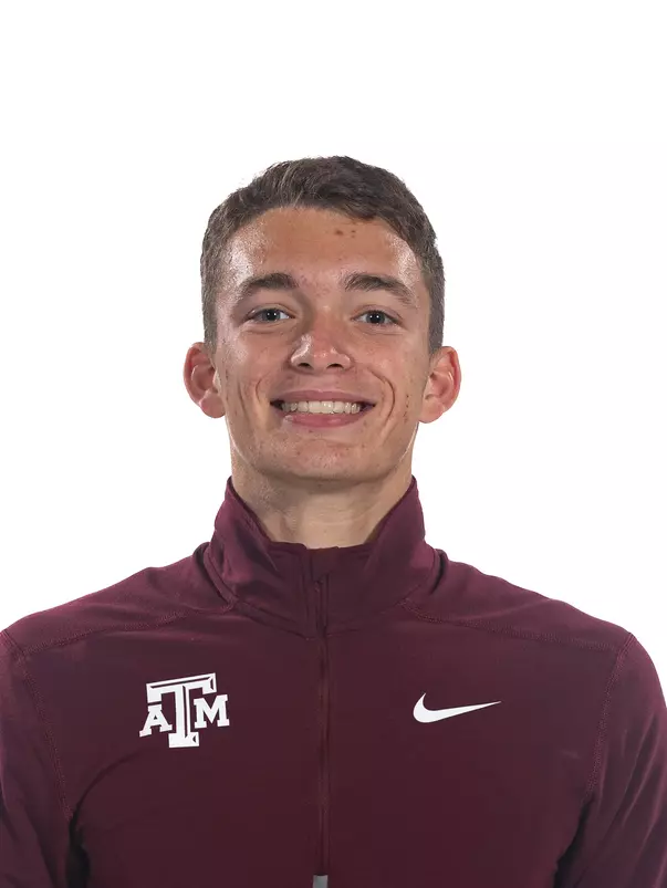 Hendrick Hundl 2022-23 Track Head Shot