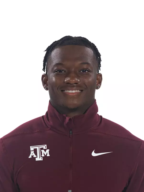 Devante Mount 2022-23 Track Head Shot