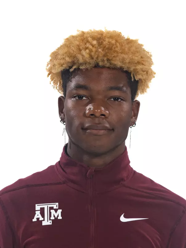 Isaiah Teer 2022-23 Track Head Shot