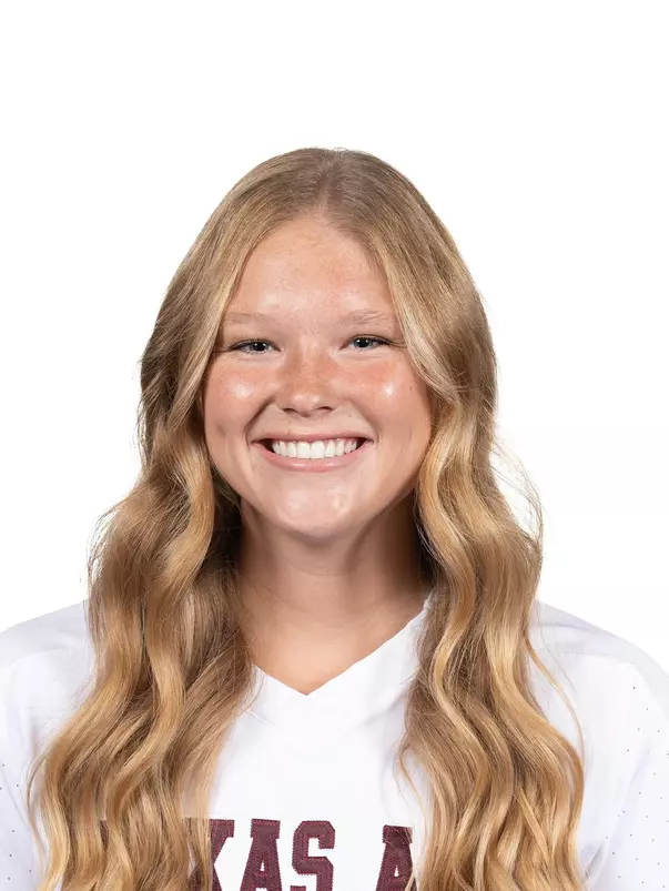 Shaylee Ackerman Head Shot 2023