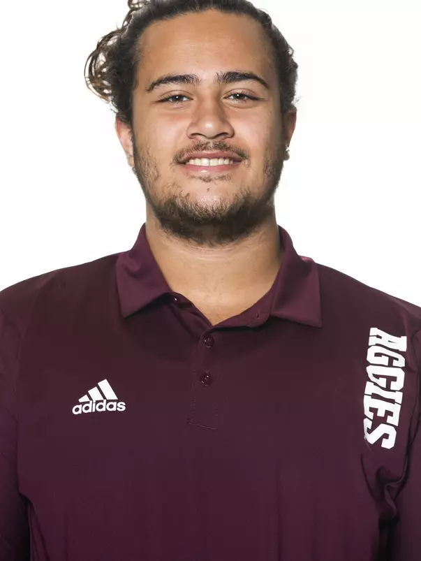 COLLEGE STATION, TX - June 02, 2022 - James Bailey during football headshots in College Station, TX. Photo By Brendall O'Banon/Texas A&M Athletics
