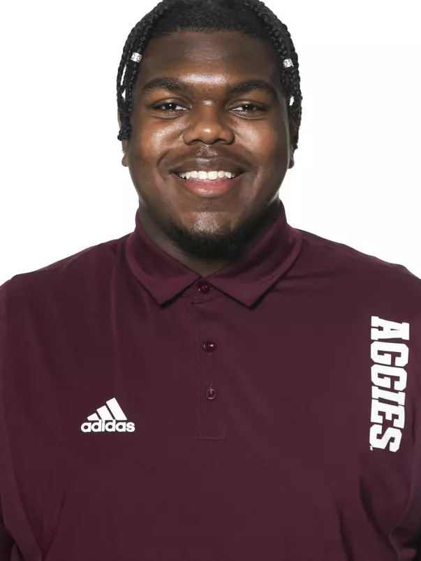COLLEGE STATION, TX - June 02, 2022 - LT Overton during football headshots in College Station, TX. Photo By Brendall O'Banon/Texas A&M Athletics
