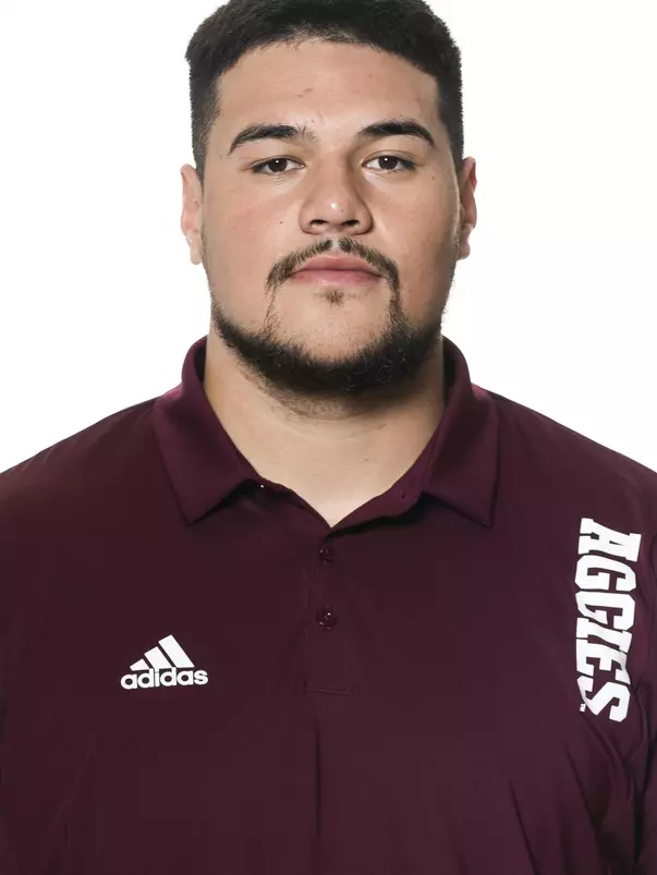 COLLEGE STATION, TX - June 02, 2022 - Jordan Spasojevic-Moko during football headshots in College Station, TX. Photo By Brendall O'Banon/Texas A&M Athletics