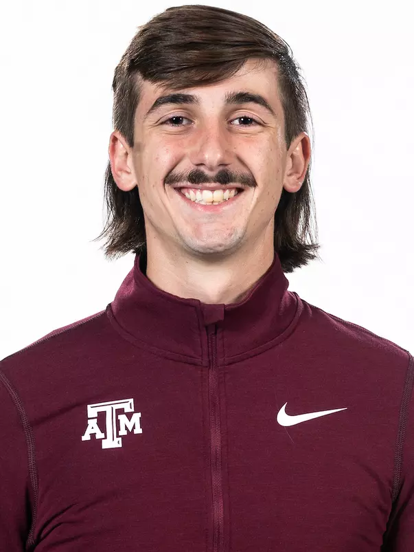 COLLEGE STATION, TX - August 18, 2022 - Gavin Hoffpauir during Texas A&M Aggies Cross Country photo day in College Station, TX. Photo By Craig Bisacre/Texas A&M Athletics