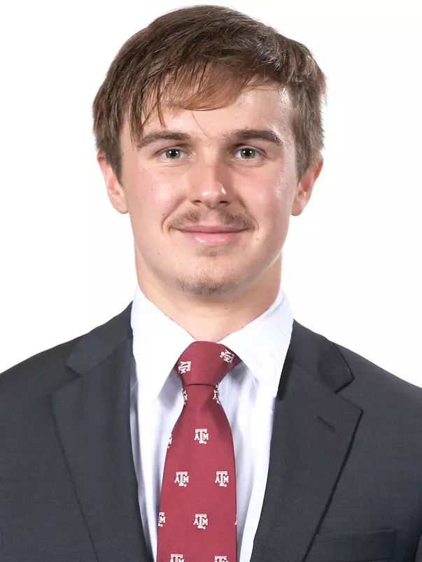 COLLEGE STATION, TX - September 07, 2022 - Kraig Bray during Texas A&M Aggies Swimming & Diving photo day in College Station, TX. Photo By Ethan Mito/Texas A&M Athletics