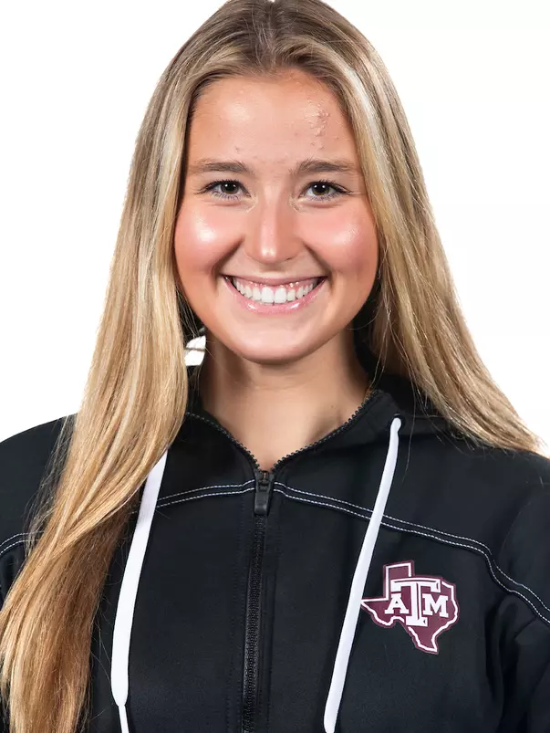 COLLEGE STATION, TX - September 08, 2022 - Hadley Beeson during Texas A&M Aggies Swimming & Diving photo day in College Station, TX. Photo By Craig Bisacre/Texas A&M Athletics