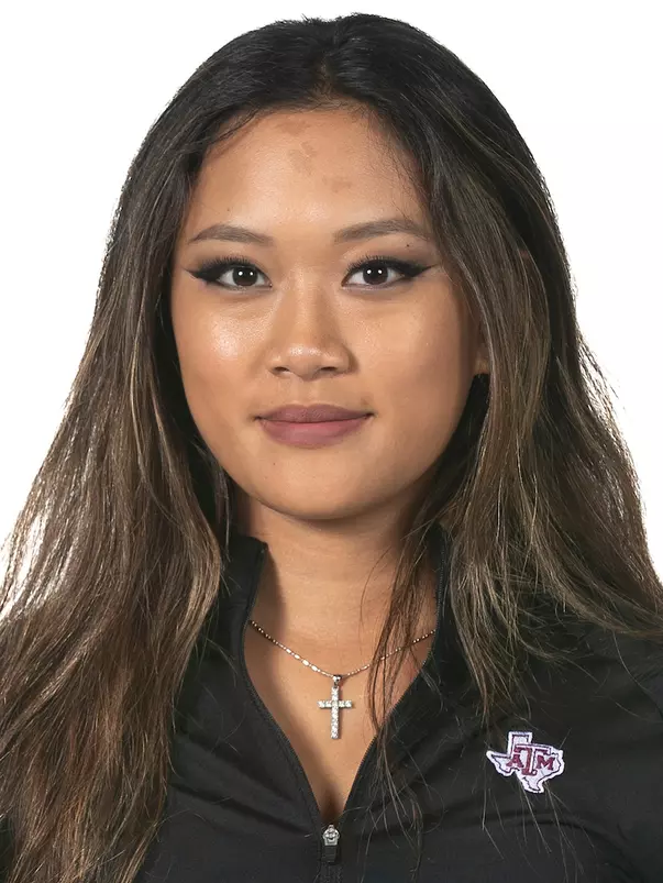 COLLEGE STATION, TX - August 30, 2022 - Lauren Nguyen of the Texas A&M Aggies during Texas A&M Aggies Women's Golf photo day in College Station, TX. Photo By Rachel Mahan/Texas A&M Athletics
