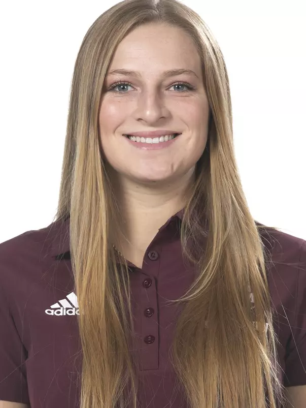 COLLEGE STATION, TX - August 23, 2022 - Lauren Hanson during Texas A&M Aggies Equestrian headshot day in College Station, TX. Photo By Aiden Shertzer/Texas A&M Athletics