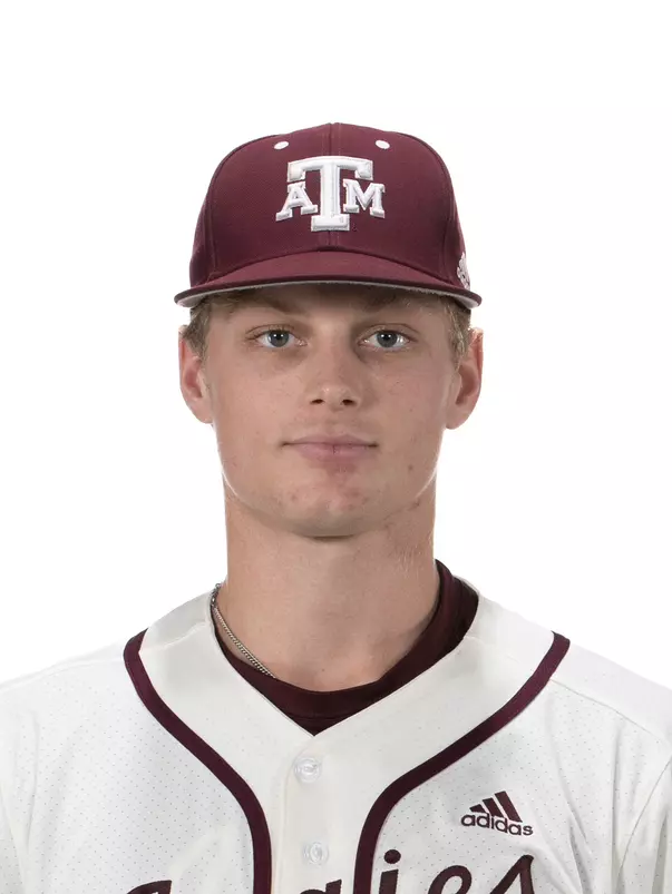 Jaren Warwick 2023 Head Shot