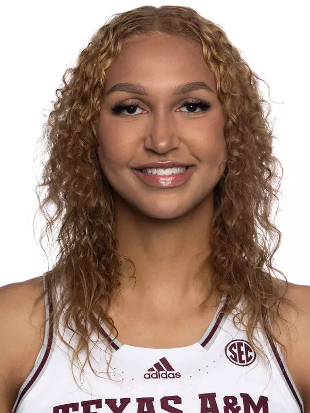 Lauren Ware Head Shot