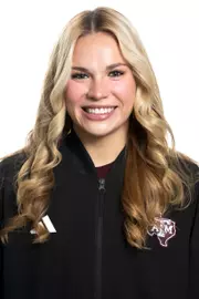 COLLEGE STATION, TX - September 14, 2023 - Payton Props during Texas A&M Aggies Swimming & Diving photo day in College Station, TX. Photo By Evan Pilat/Texas A&M Athletics