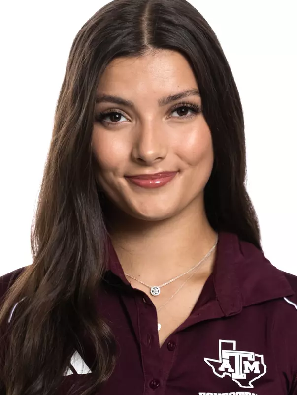 Hanna Olaussen Head Shot