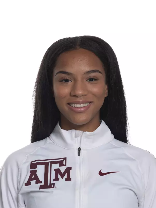 Jada Campos Head Shot