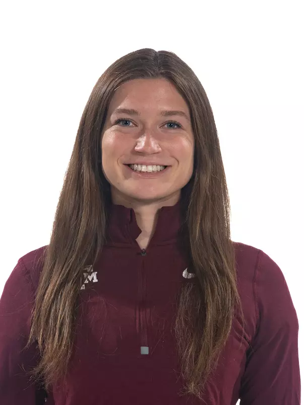 Victoria De La Garza Head Shot