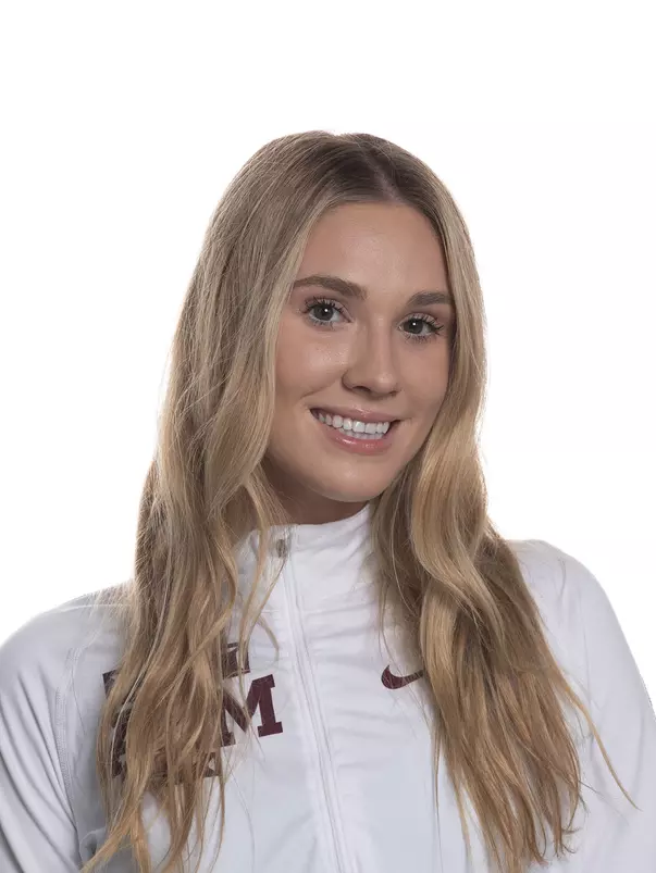 Bailey Goggans Head Shot