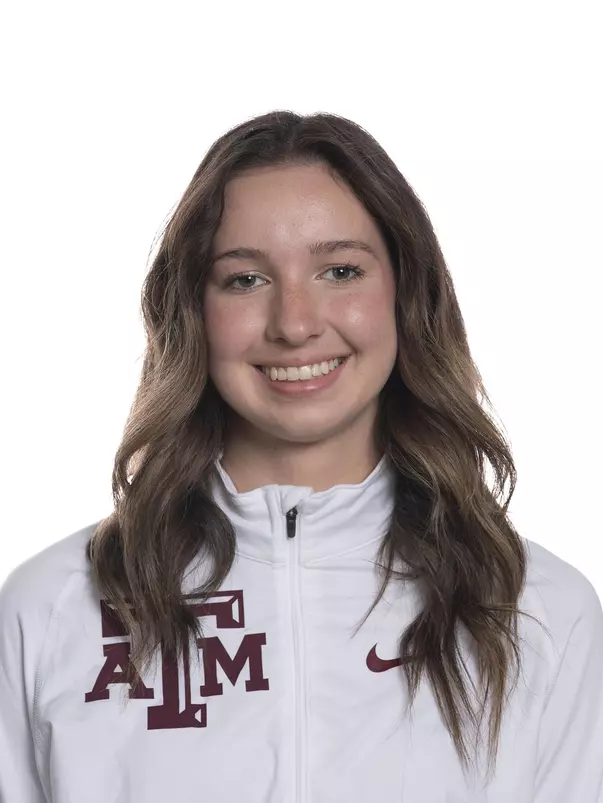 Kylie McRaven Head Shot