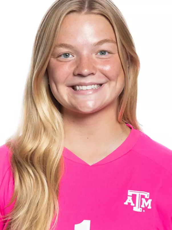 COLLEGE STATION, TX - July 20, 2023 - Goalkeeper Jordyn Gunnarson #1 of the Texas A&M Aggies during Texas A&M Aggies Soccer photo day in College Station, TX. Photo By Ethan Mito/Texas A&M Athletics