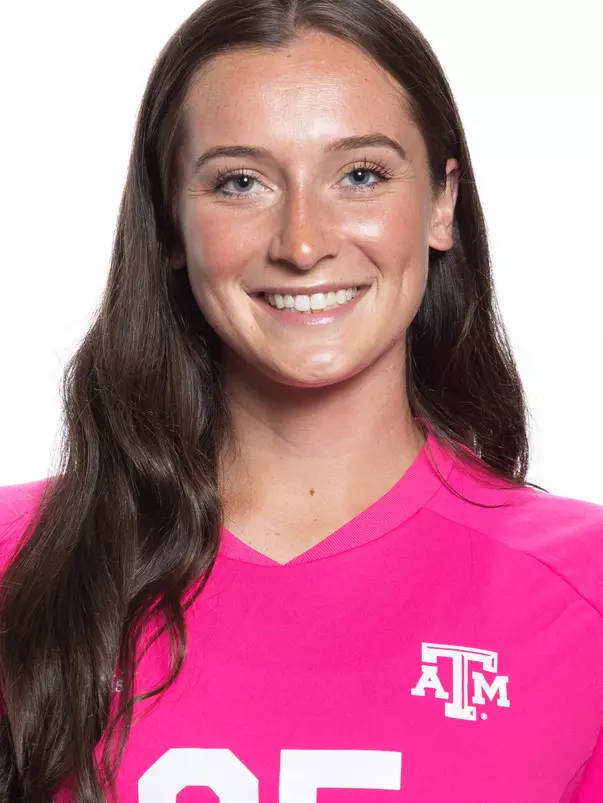 COLLEGE STATION, TX - July 20, 2023 - Goalkeeper Grace McClellan #25 of the Texas A&M Aggies during Texas A&M Aggies Soccer photo day in College Station, TX. Photo By Ethan Mito/Texas A&M Athletics