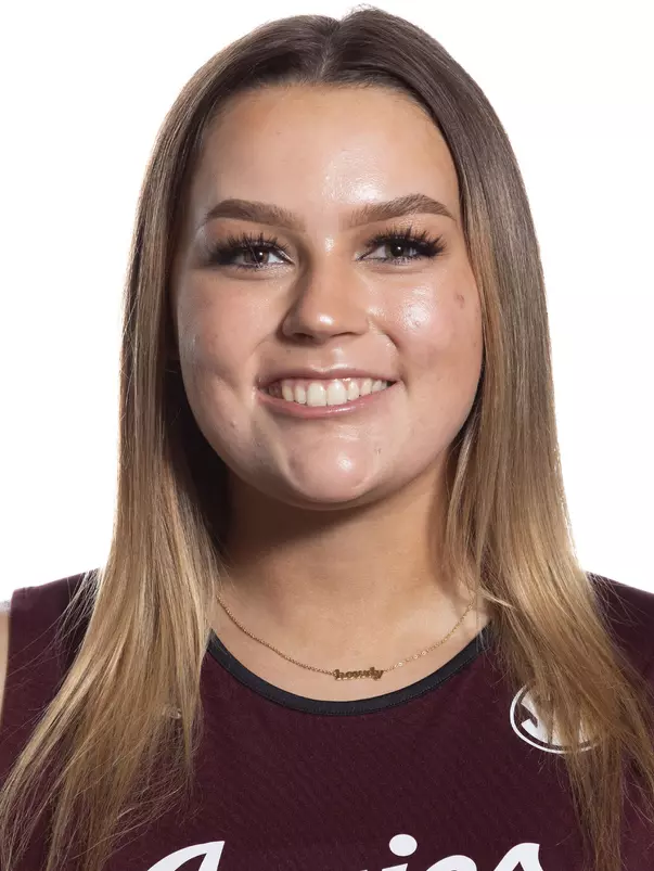 Caroline Meuth Head Shot