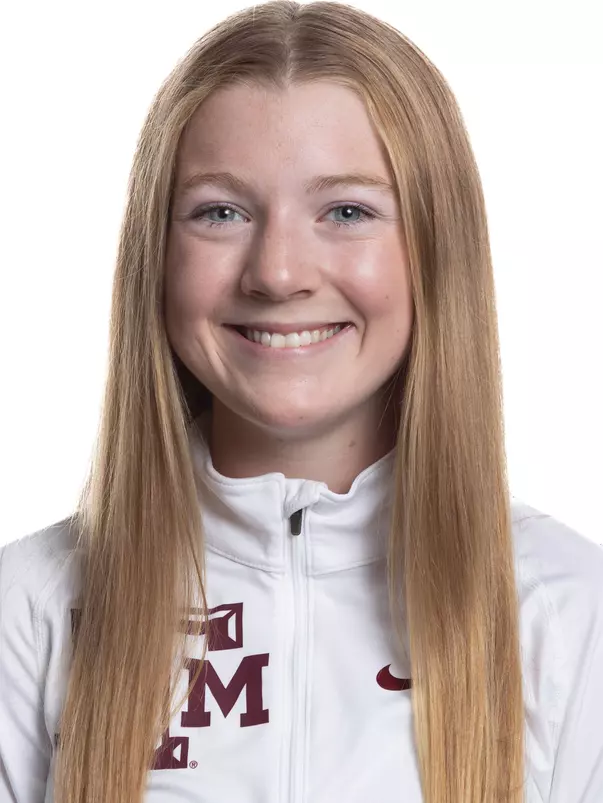 Maddie Jones Head Shot