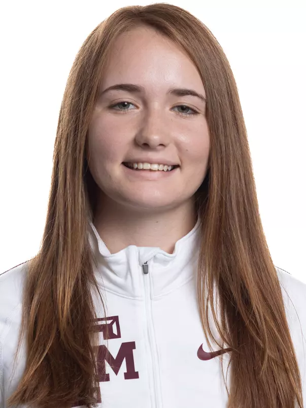 Avery Perkins Head Shot