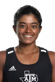 Kayal Gownder Headshot