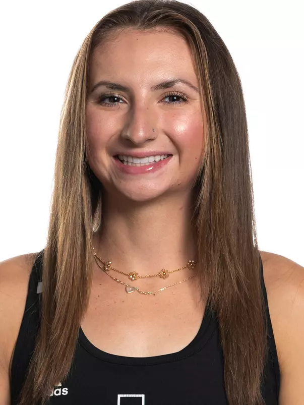 Mary Stoiana Head Shot