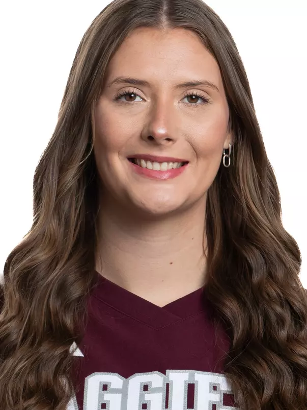 Emiley Kennedy Head Shot