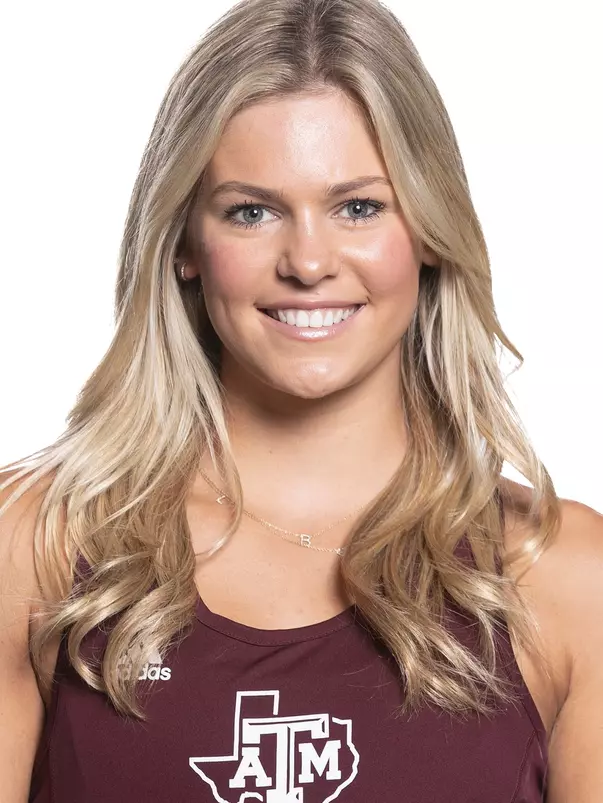 Lizanne Boyer head shot from 2024 content day