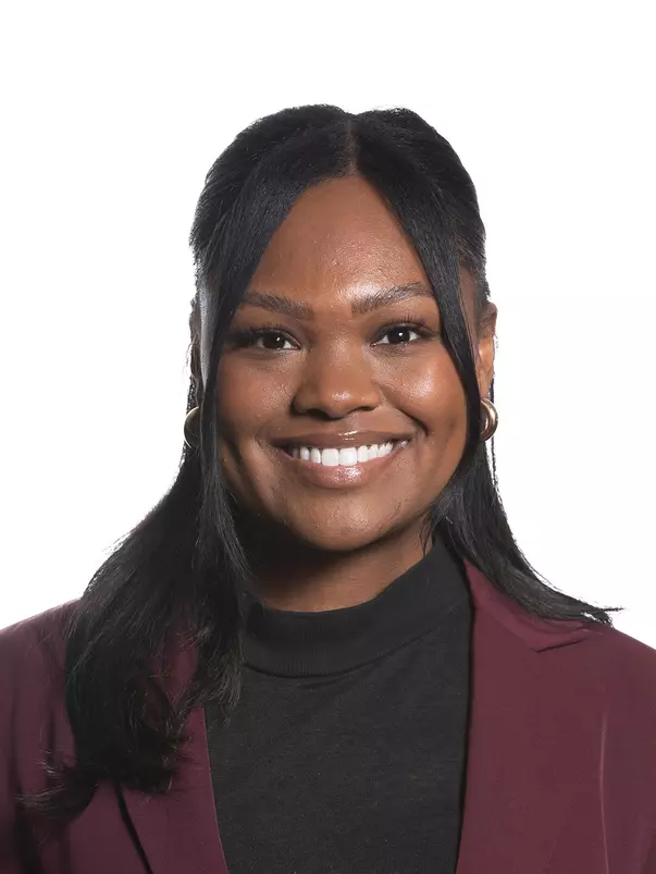 Kianna Jasper Head Shot