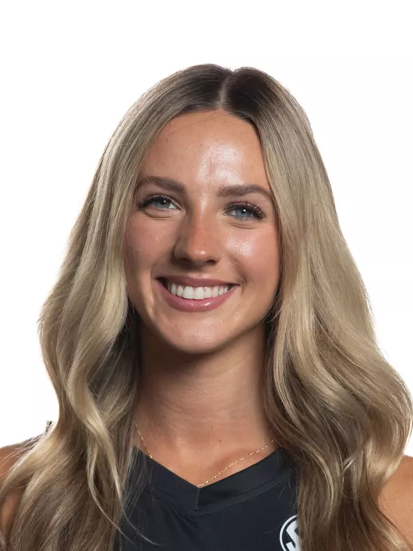 Lexi Guinn Head Shot