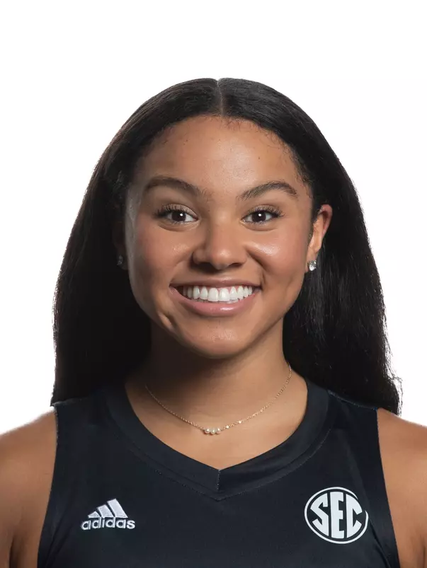 Tatum Thomas Head Shot