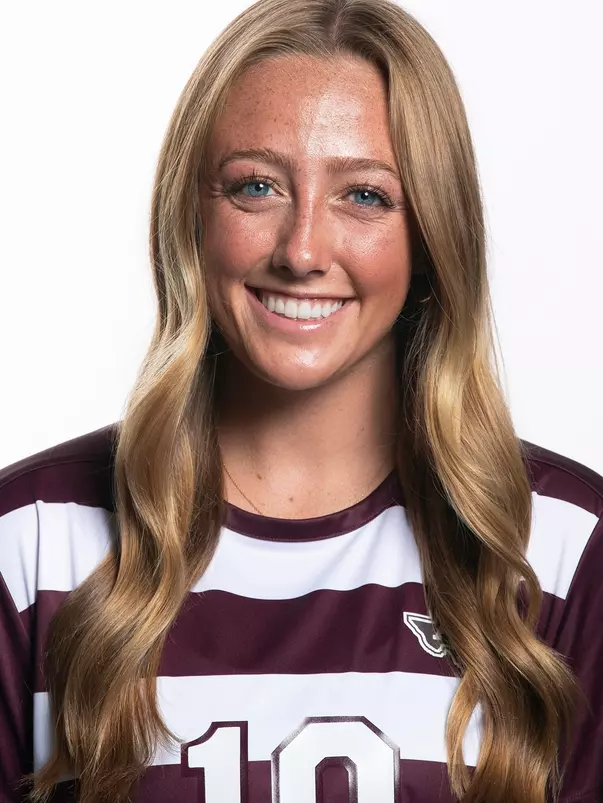 Grace Ivey head shot for 2024 season