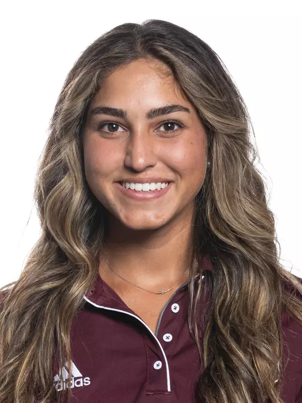 Kynadie Adams Head Shot