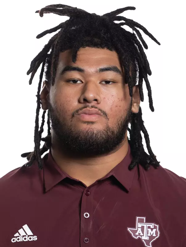 Isendre Ahfua Head Shot
