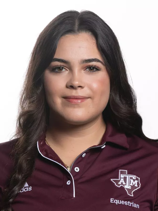 Isabelle Gonzalez Head Shot
