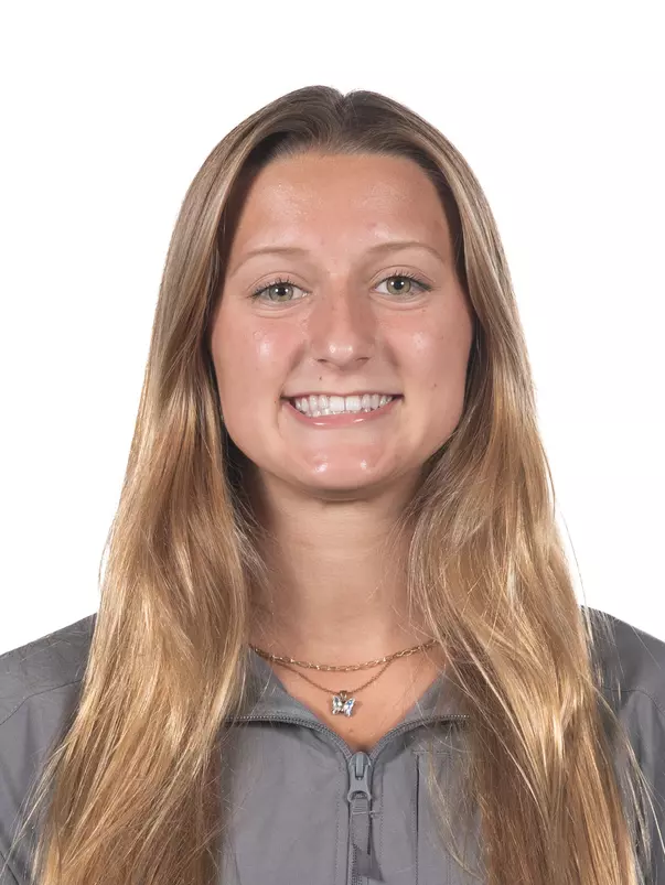 Julie Moons Head Shot