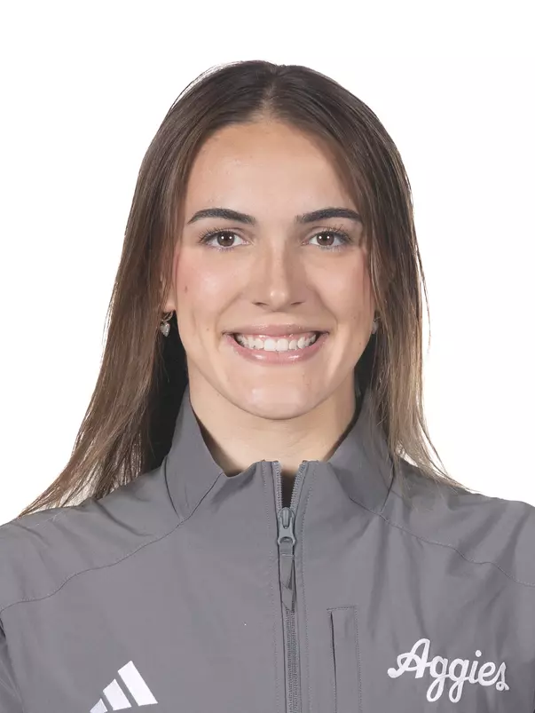 Lydia Palmer Head Shot