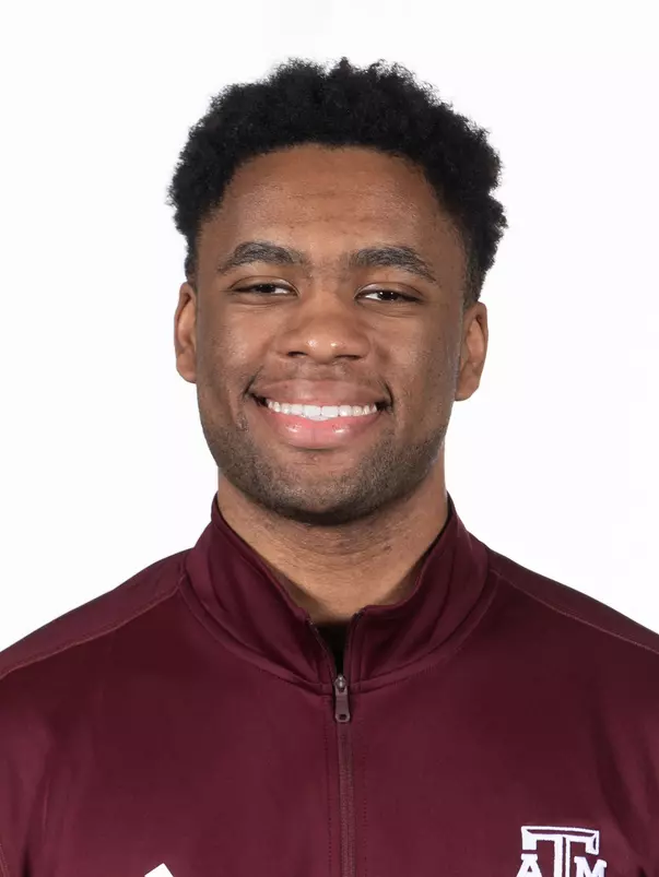 Noah Shelby Head Shot